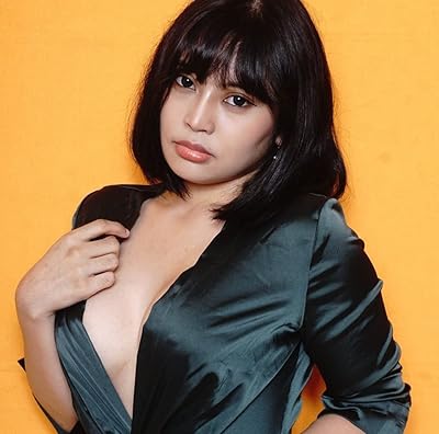 Izza Watanabe